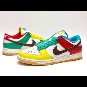Nike Dunk Low SE Free.99 - White